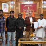 Shimla News: SC-ST परिवारों के भूमि अधिकार और शिमला में आवारा कुत्तों के मुद्दे को लेकर राज्यपाल से मिला ‘गदर फ्रंट हिमाचल’