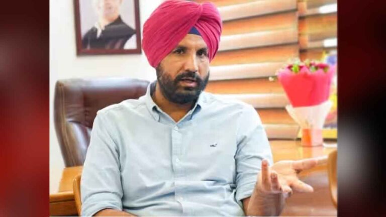 Punjab Congress Clash: चुनाव से पहले पंजाब कांग्रेस में घमासान, प्रदेशाध्यक्ष राजा वडिंग के इस्तीफे से उठे सवाल, अब किसे मिलेगी कमान?