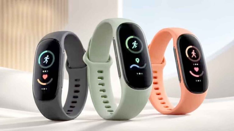Google Fitbit Edge Fitness Tracker: गूगल का नया फिटनेस ट्रैकर 7 दिन की बैटरी के साथ देगा स्मार्टवॉच को टक्कर, जानें कीमत
