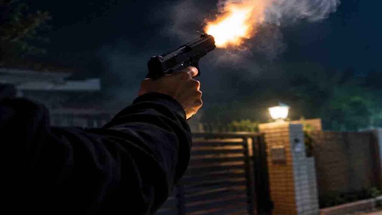 Nalagarh Firing Case: घर के बाहर चली गोलियां, दो अज्ञात युवकों की तलाश में जुटी पुलिस और सीसीटीवी फुटेज खंगाल रहे अधिकारी