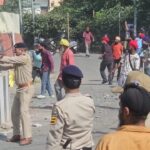 'भगवान ने उसे कमाने का समय नहीं दिया...' हाई कोर्ट ने भावुक होकर 25 वर्षीय मृतक युवक का मुआवजा 3 गुना बढ़ाया 2 Nahan Clash: नाहन वाल्मीकि चौक पर दो पक्षों में खूनी संघर्ष, पुलिसकर्मी घायल और हाईवे जाम