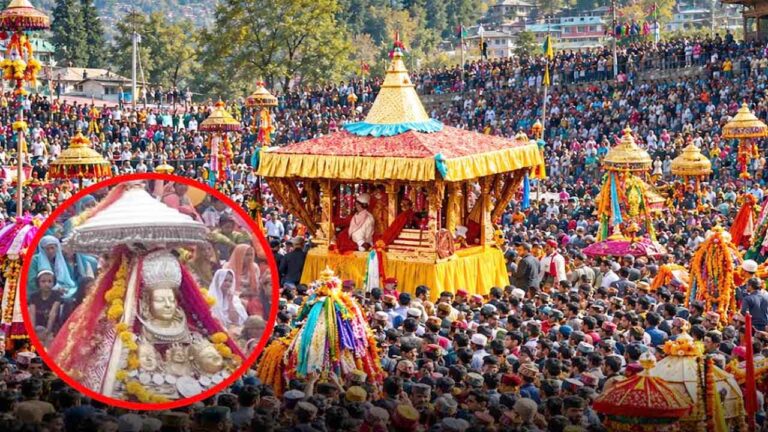 Kullu Dussehra 2026: भगवान रघुनाथ जी की भव्य रथ यात्रा से अंतरराष्ट्रीय कुल्लू दशहरा का आगाज, दिव्य स्वर लहरियों से गुंजायमान हो उठी घाटी