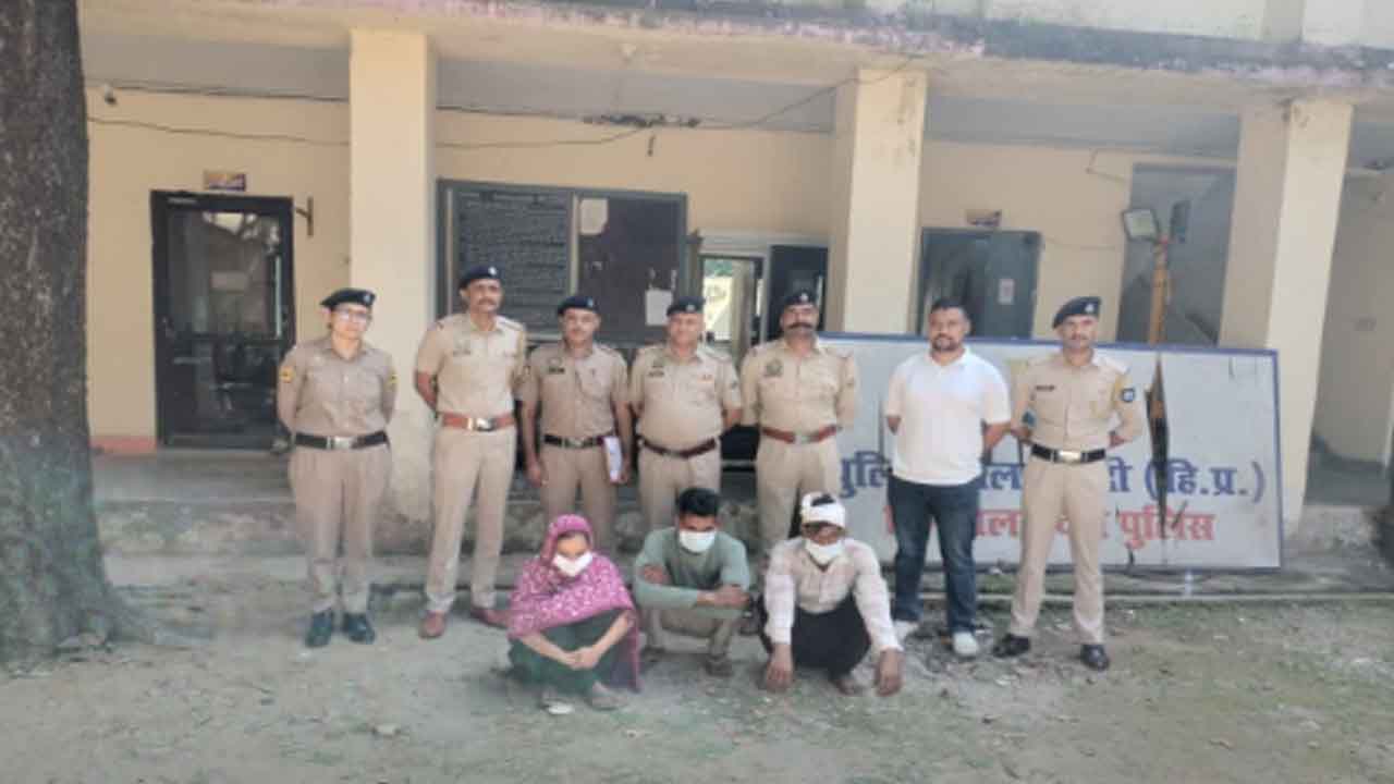 Nalagarh Grenade Case: ग्रेनेड मामले में नालागढ़ से जम्मू-कश्मीर तक फैली जांच की आंच, गाड़ियों की ट्रैवल हिस्ट्री से खुलेगा राज? 1 Nalagarh Grenade Case: ग्रेनेड मामले में नालागढ़ से जम्मू-कश्मीर तक फैली जांच की आंच, गाड़ियों की ट्रैवल हिस्ट्री से खुलेगा राज?