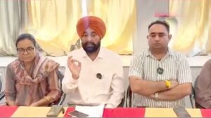पूर्व विधायक पम्मी का दावा-150 करोड़ के घोटाले में फंसी नरसिंह मंदिर की जमीन , हाईकोर्ट ने भी दिए सख्त निर्देश
