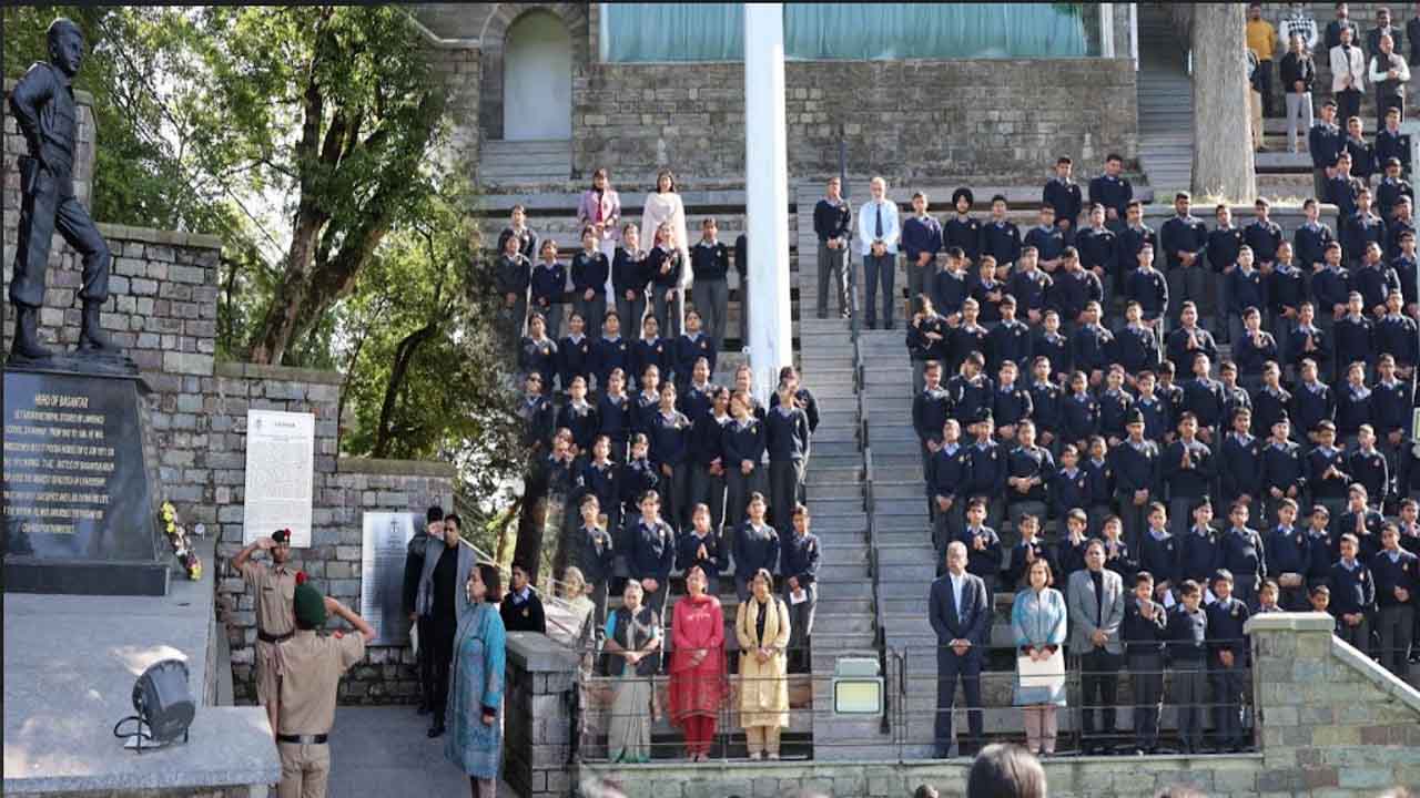 लॉरेंस स्कूल, सनावर में परमवीर चक्र विजेता सेकंड लेफ्टिनेंट अरुण खेतरपाल को श्रद्धांजलि