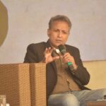 भारत VS इंडिया: देश का नाम बदलने के विवाद को मिलने लगी हवा 1 कांग्रेस के लिए ‘फ्रेंकेनस्टाइन का राक्षस’ बन गया भिंडरावाले, Khushwant Singh Lit Fest 2026 में ऑपरेशन ब्लू स्टार, ब्रासटैक्स और बोफोर्स पर बड़े खुलासे