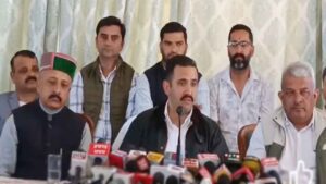 Himachal News: पूर्व सीएम वीरभद्र सिंह की प्रतिमा अनावरण कार्यक्रम में सीएम सुक्खू की गैरमौजूदगी पर मंत्री विक्रमादित्य सिंह का बड़ा बयान